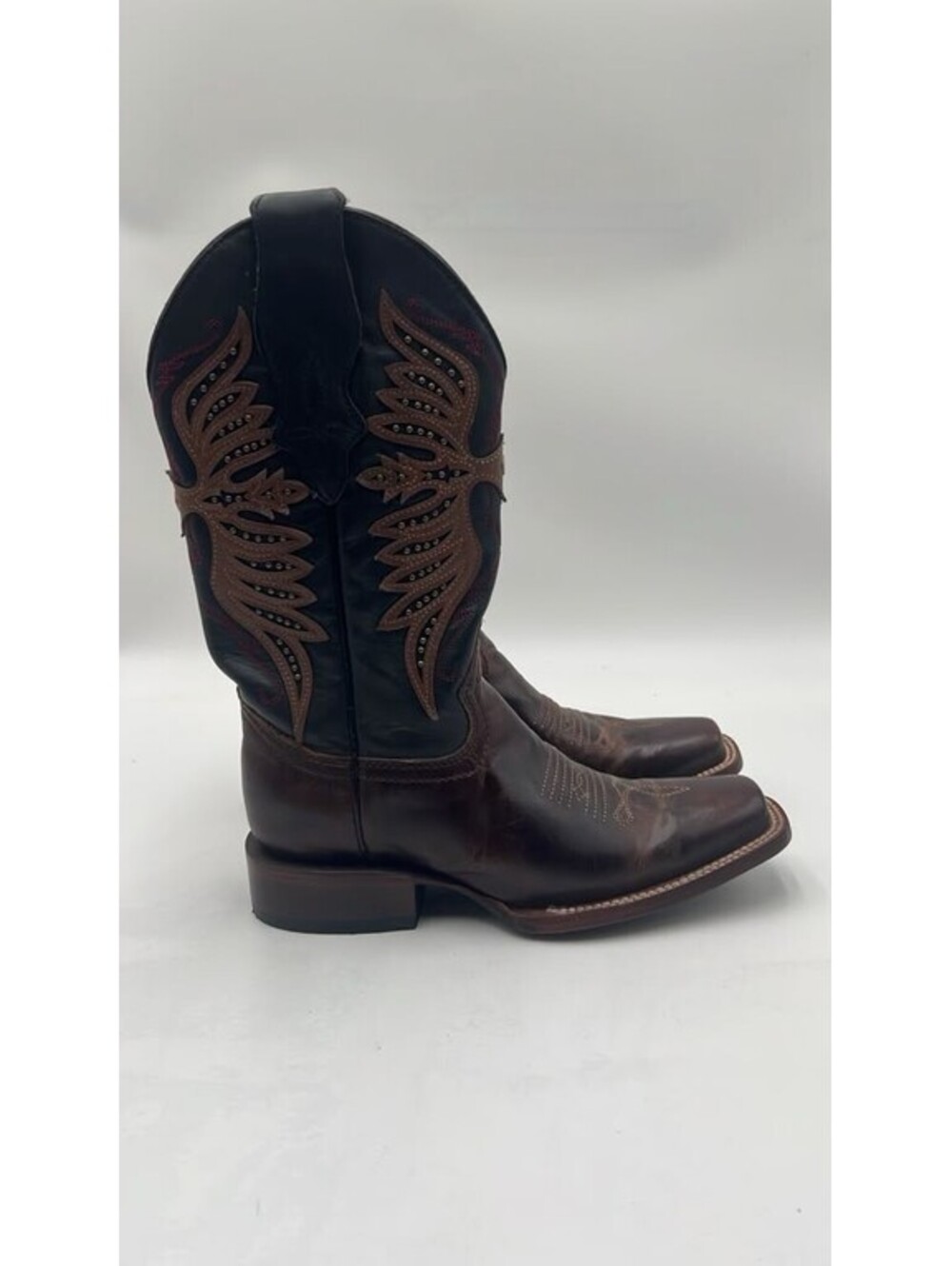 Circle G by Corral L2024 distressed brown cowgirl boots Size 6M